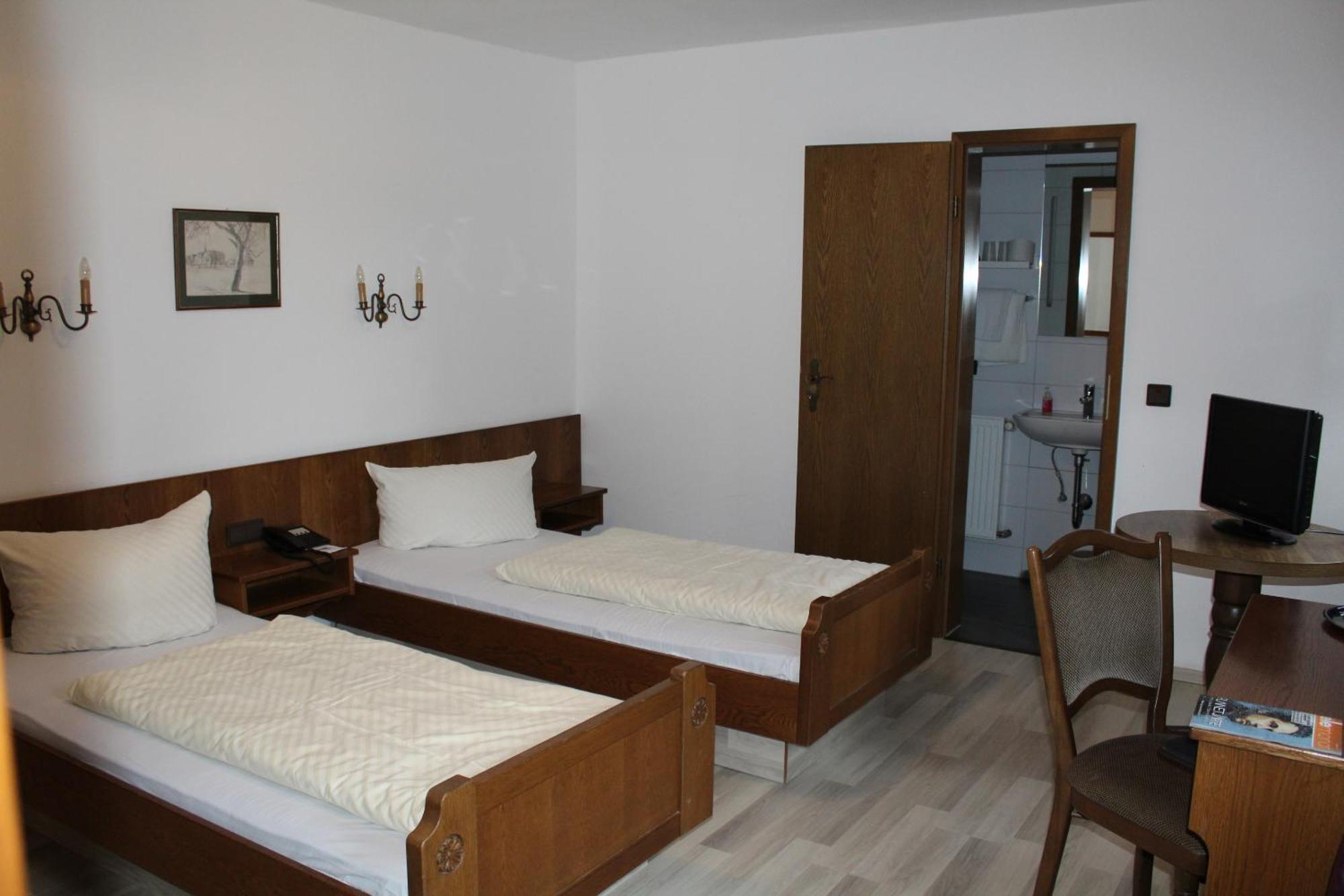 Landhotel Sickinger Hof Walldorf  Exteriör bild