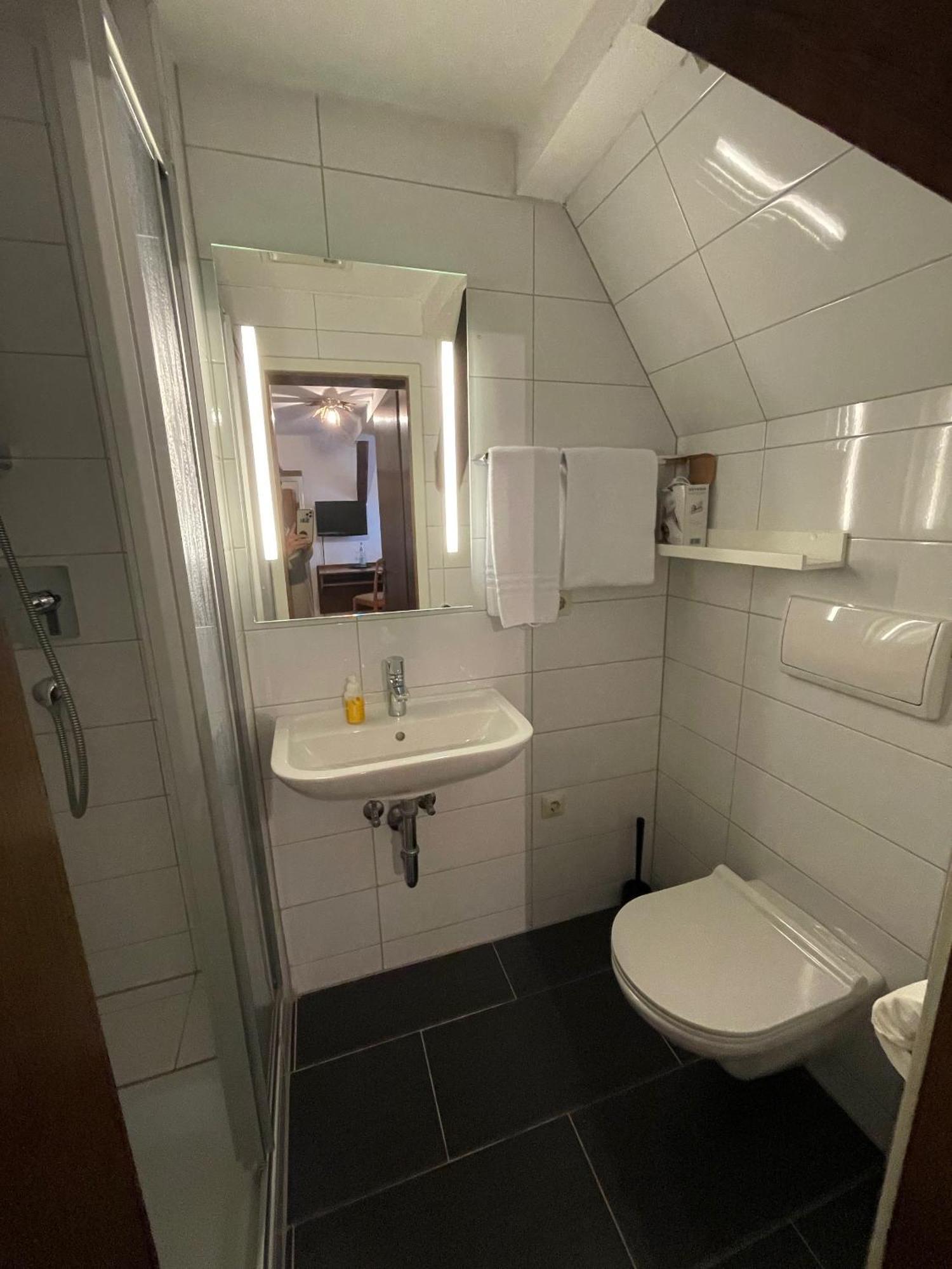 Landhotel Sickinger Hof Walldorf  Exteriör bild