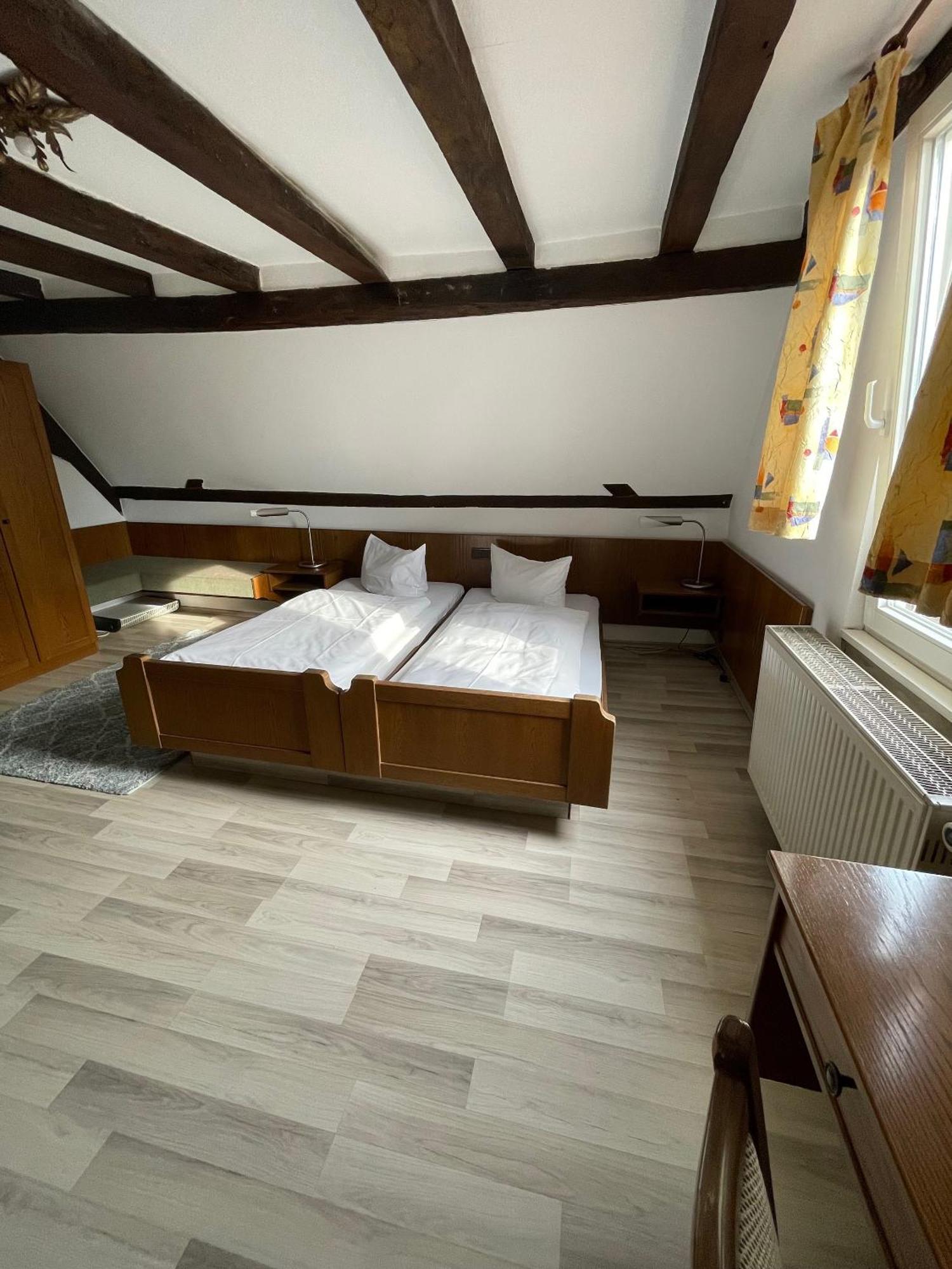 Landhotel Sickinger Hof Walldorf  Exteriör bild