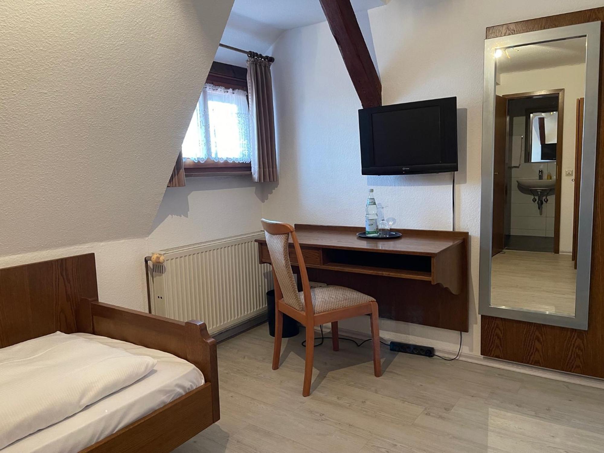 Landhotel Sickinger Hof Walldorf  Exteriör bild