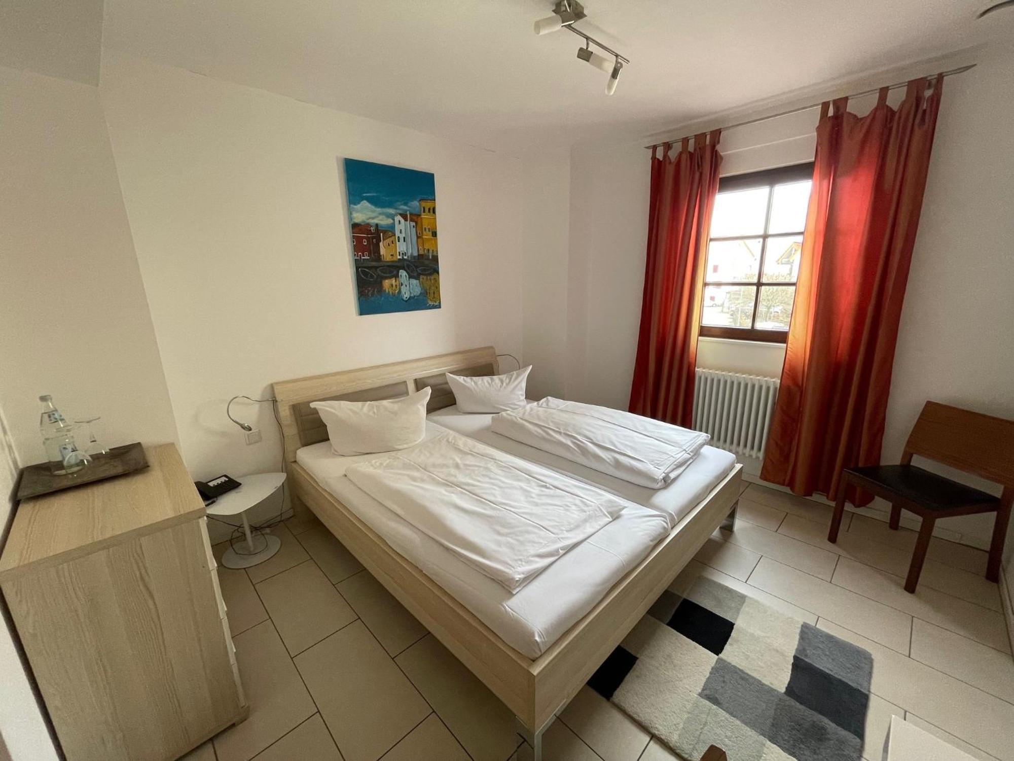 Landhotel Sickinger Hof Walldorf  Exteriör bild